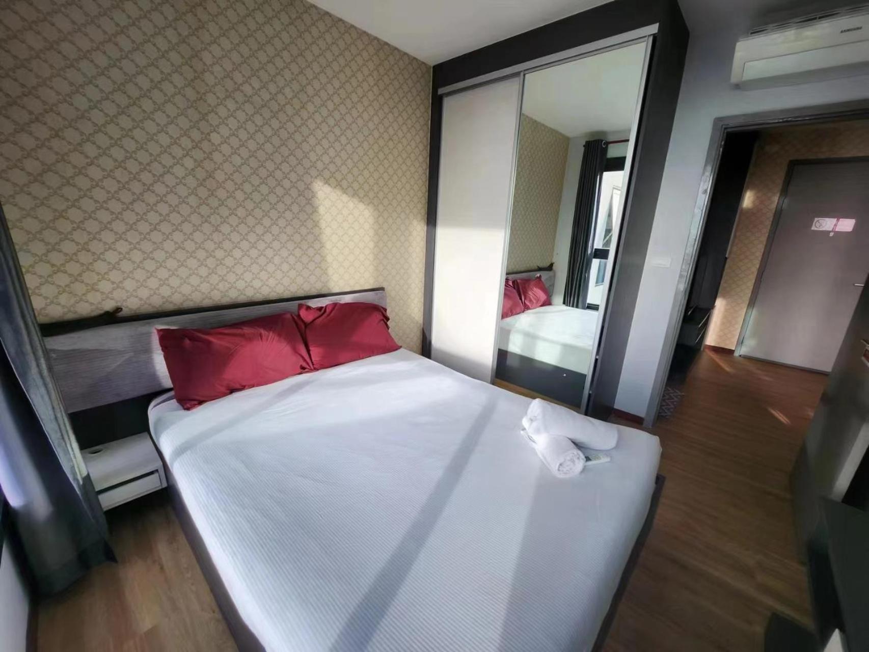 The Base Apartment Pattaya Exterior photo