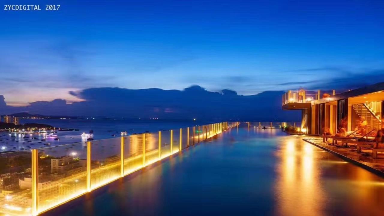 The Base Apartment Pattaya Exterior photo