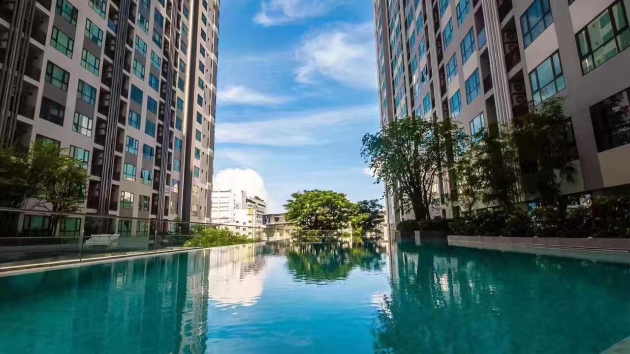 The Base Apartment Pattaya Exterior photo