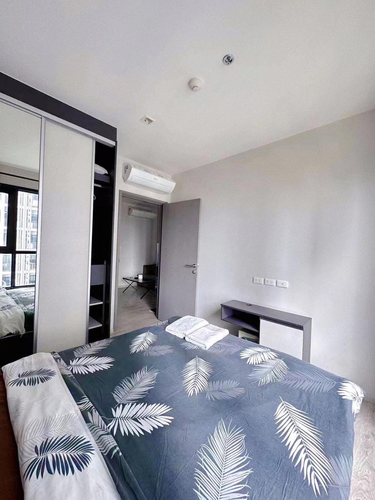 The Base Apartment Pattaya Exterior photo